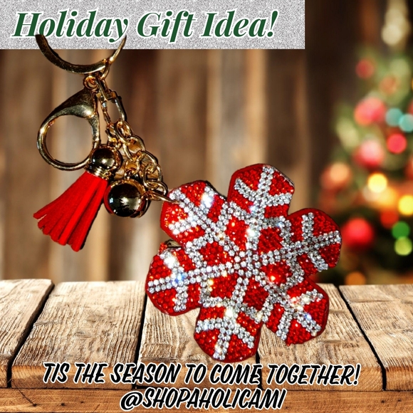 🛍$28 SALE🛍 Blingin' Puff Keychain Rhinestone Festive 3D Snowflake GIFT IDEA - Picture 4 of 13